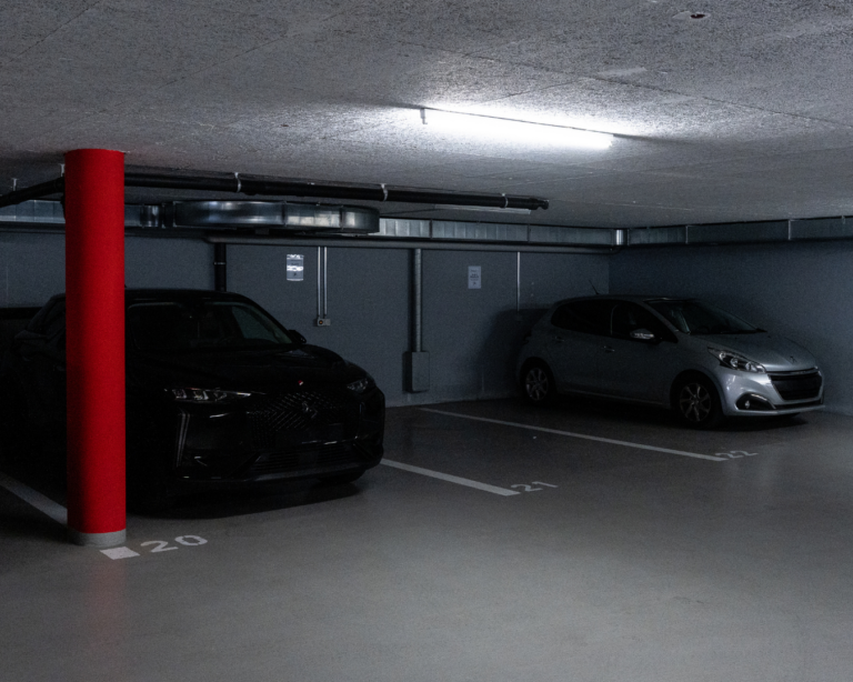 Le centre_MouveTherapy_Parking